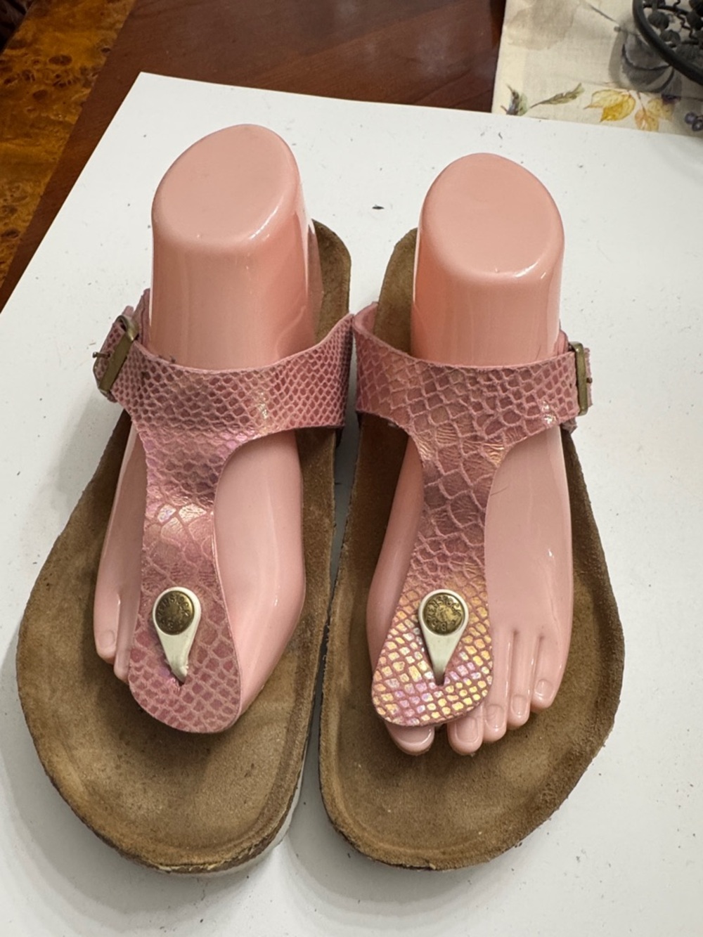 Birkenstock Pink Textured Thong Slipper  with Metallic Accent size 41